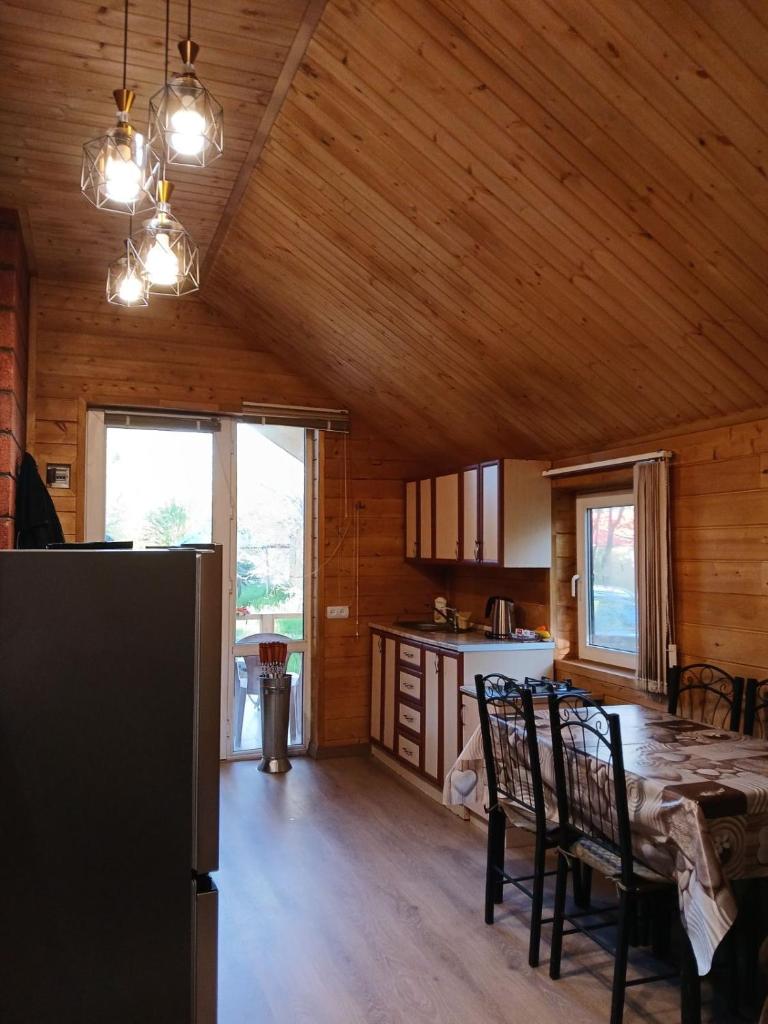 Forest Home photo 4