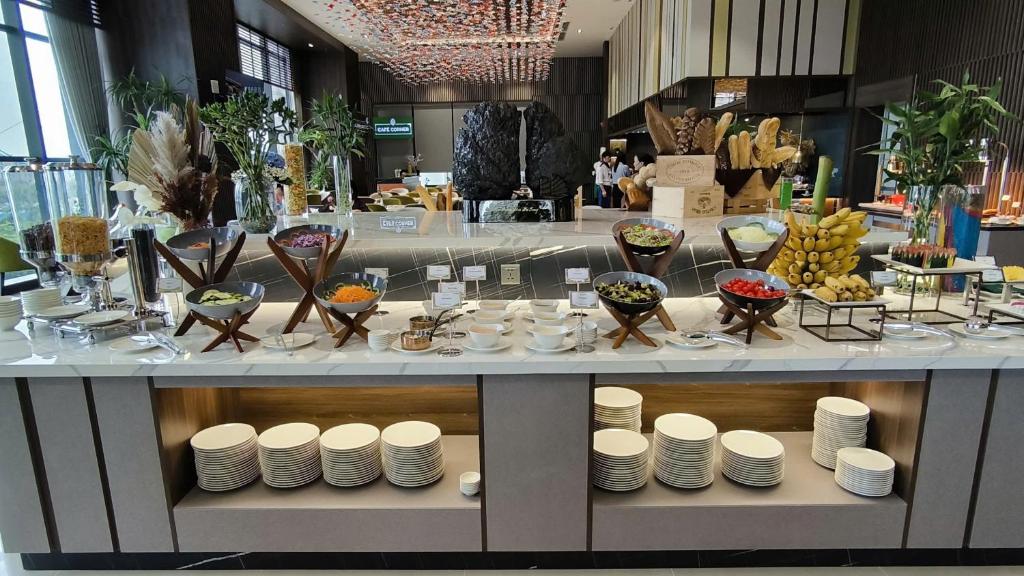 Wyndham Garden Legend Halong