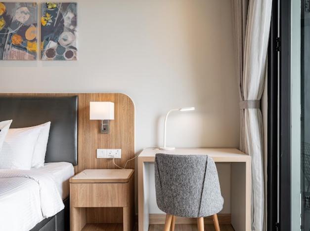 Tracy D1Mension Tower