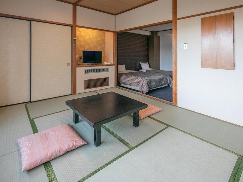 Ikaho Grand Hotel - Tap to explore photos