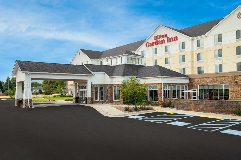 Hilton Garden Inn Great Falls image