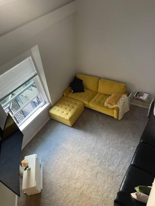 Affordable Belltown Condo Near Space Needle & Downtown - Tap to explore photos