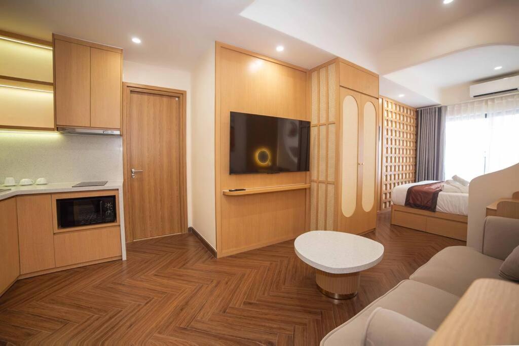 Ryus Apartment at Sohos residence 1414