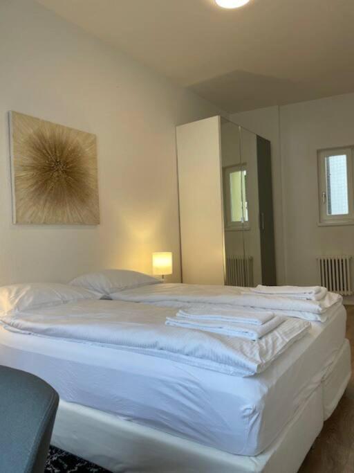 Elegant 2BR Apartment - Canal3 - Tap to explore photos