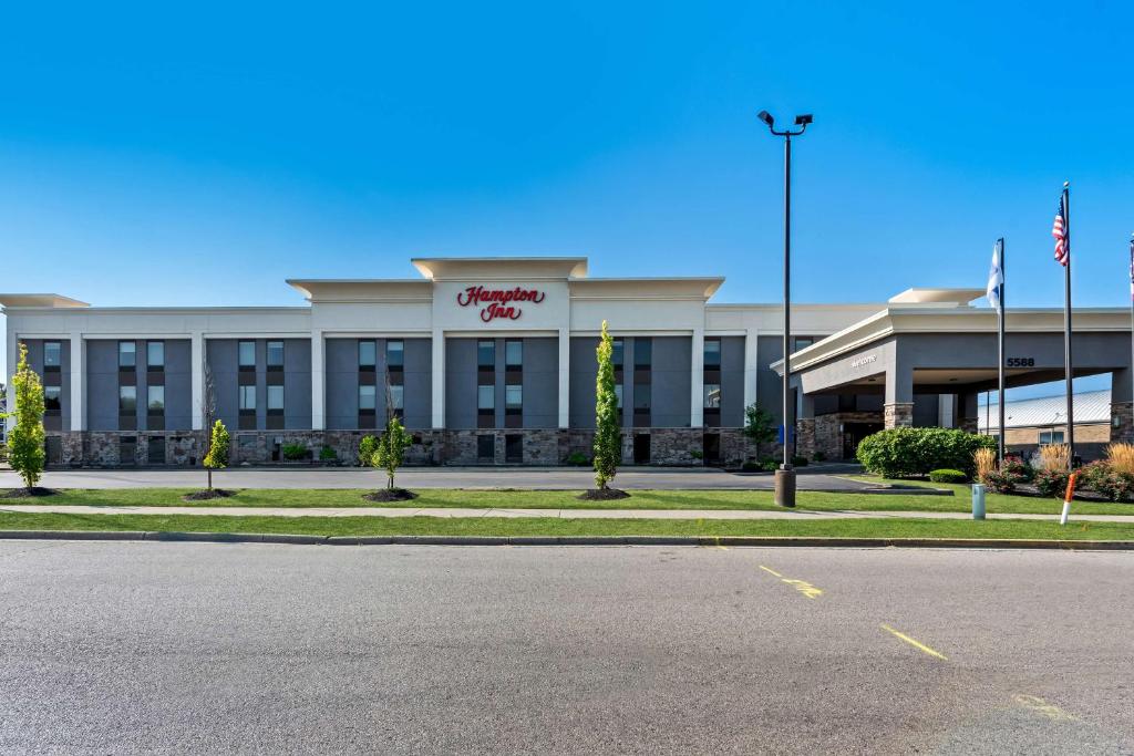Hampton Inn Dayton/Huber Heights image