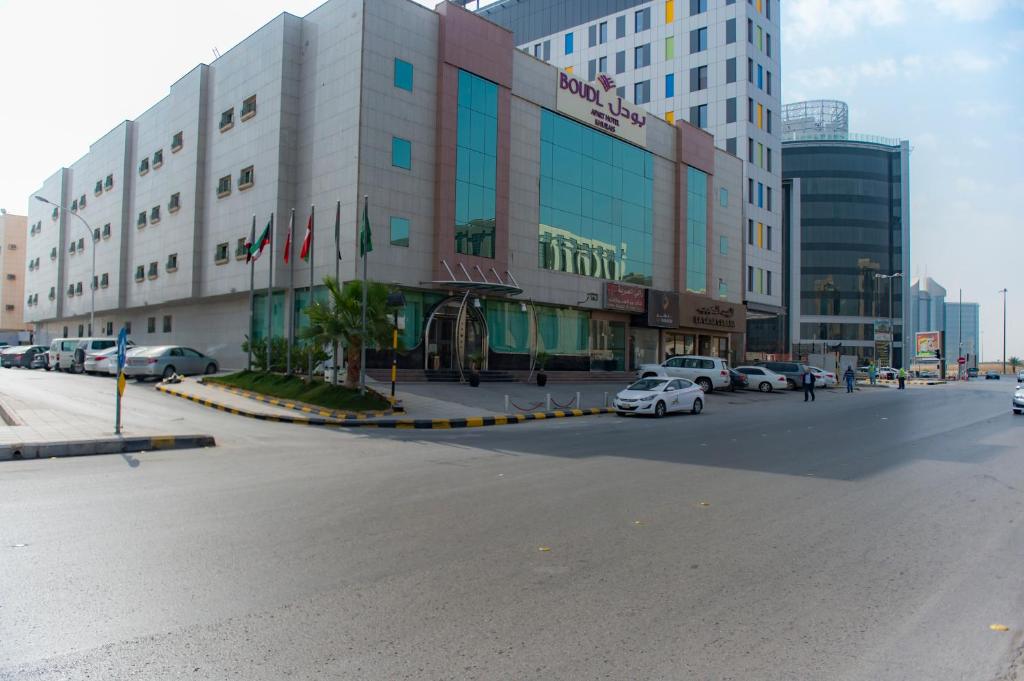 Boudl Khurais photo 4