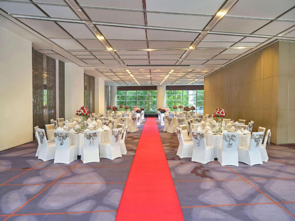 Pullman Saigon Centre