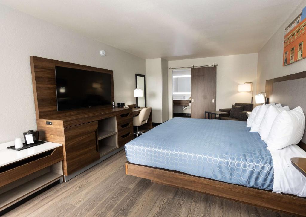 Bhagat Hotels Stone Mountain Atlanta BW Signature Collection image