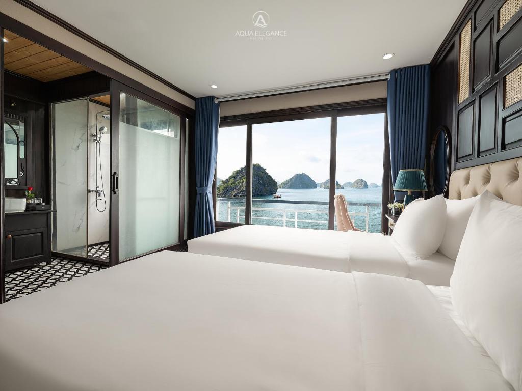 Aqua Elegance Cruise