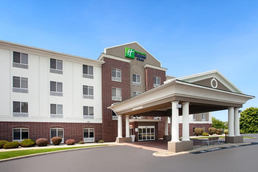 Holiday Inn Express Hotel & Suites Chicago South Lansing, an IHG Hotel image