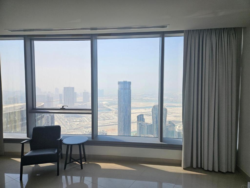 C-Suite Views at Al Reem and Al Maryah Island photo 2