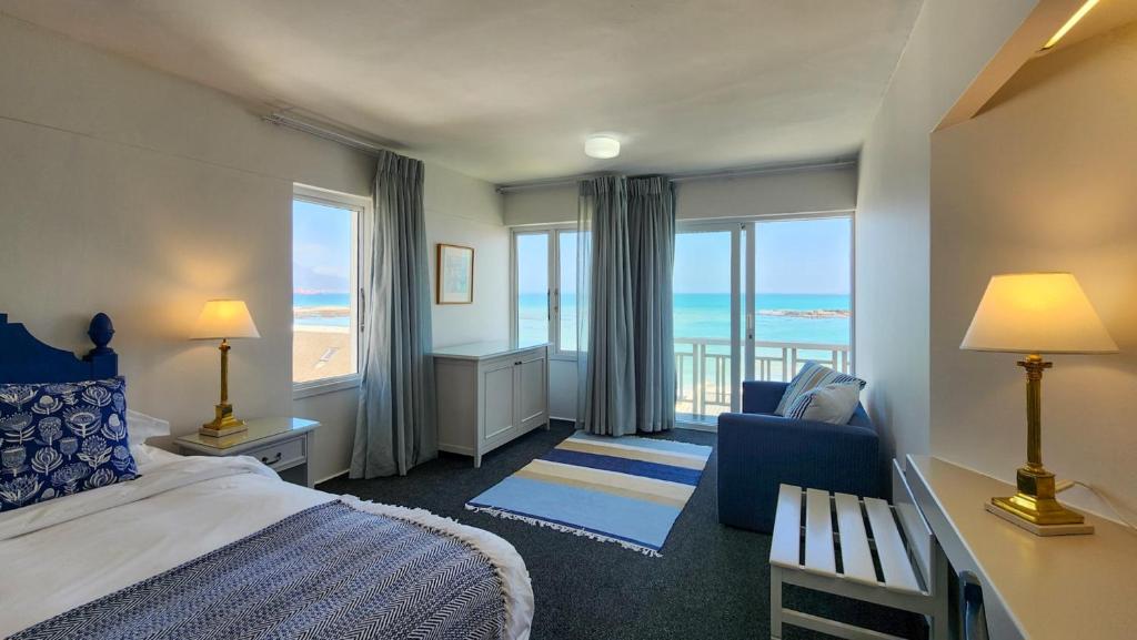 The Blue Peter Hotel Room Type - Deluxe Room - Ocean View