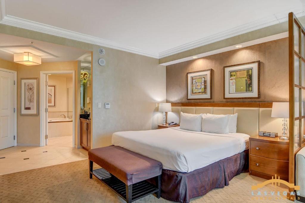 Strip Views, King Bed & Jacuzzi - MGM Signature - Tap to explore photos