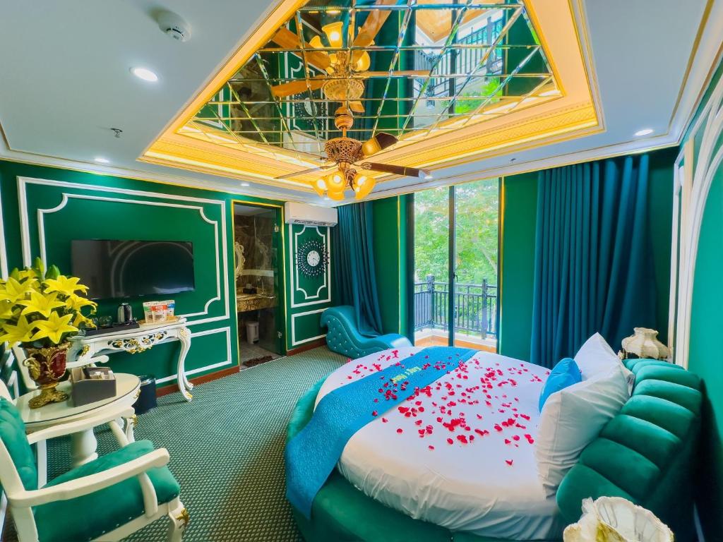 King's Hotel Pháp Vân