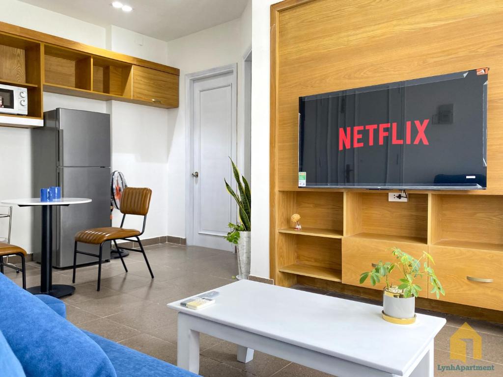 LynhApartment District 1 Near Bui Vien