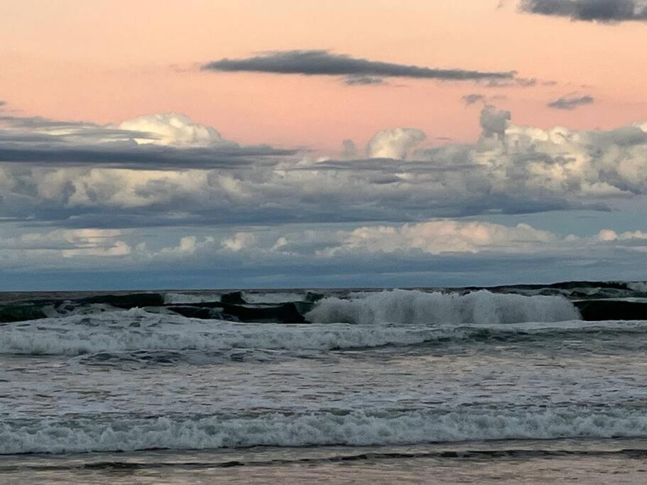 Casual comfort in Byron Shire photo 1
