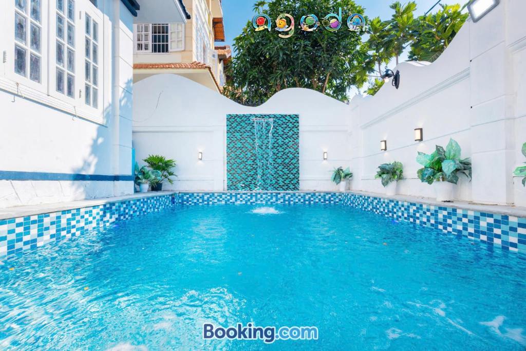 Villages hồ bơi có Bida và Karaoke khu Biệt thự PHƯƠNG NAM