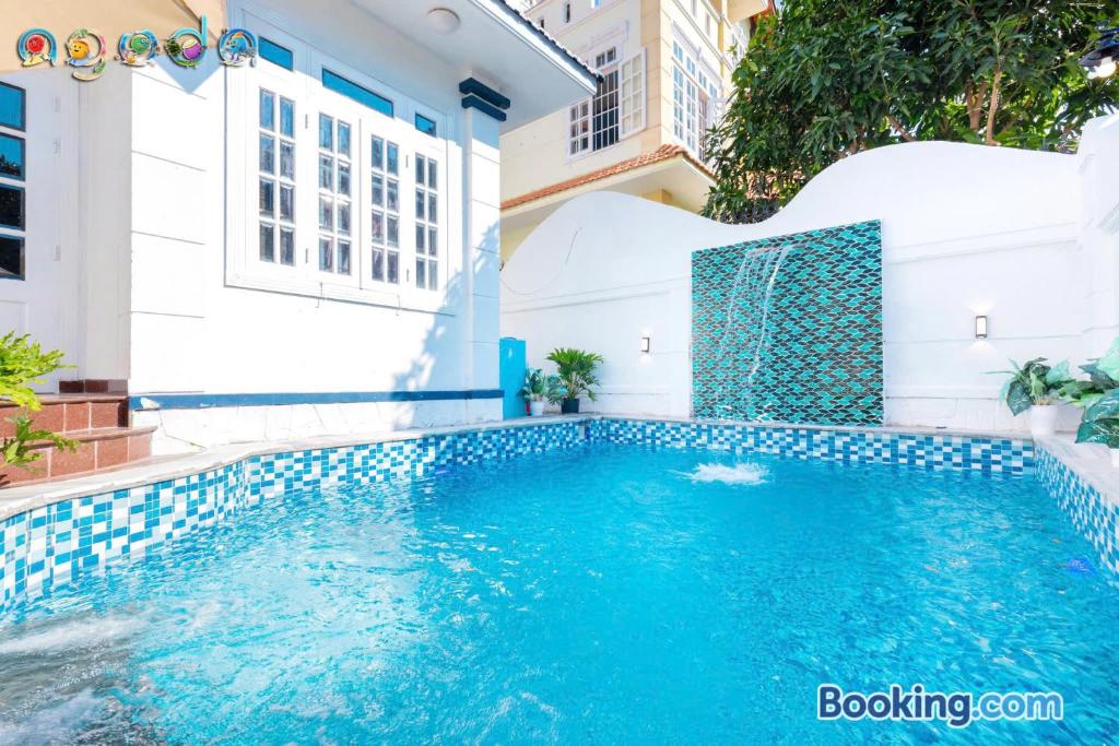 Villages hồ bơi có Bida và Karaoke khu Biệt thự PHƯƠNG NAM