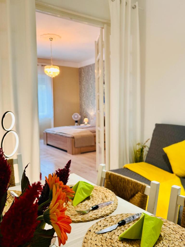 Central Comfort Oasis - District 9 Room Type - One-Bedroom Apartment