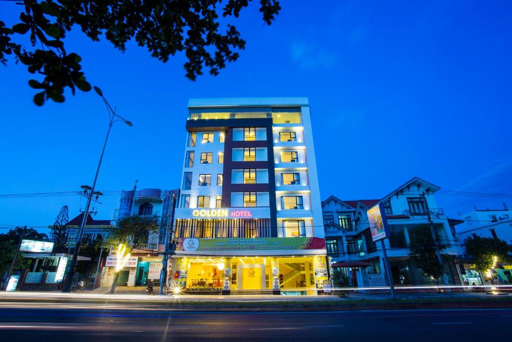 Golden Quang Tri Hotel