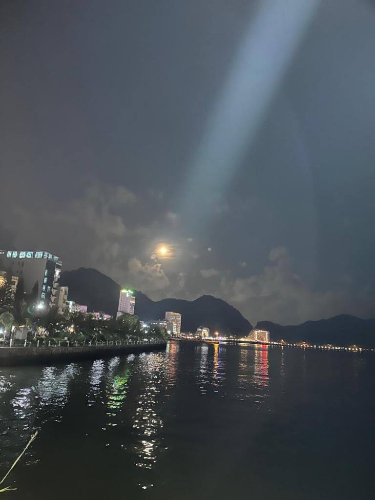 CAT BA - THE WAVE VIEW Hotel