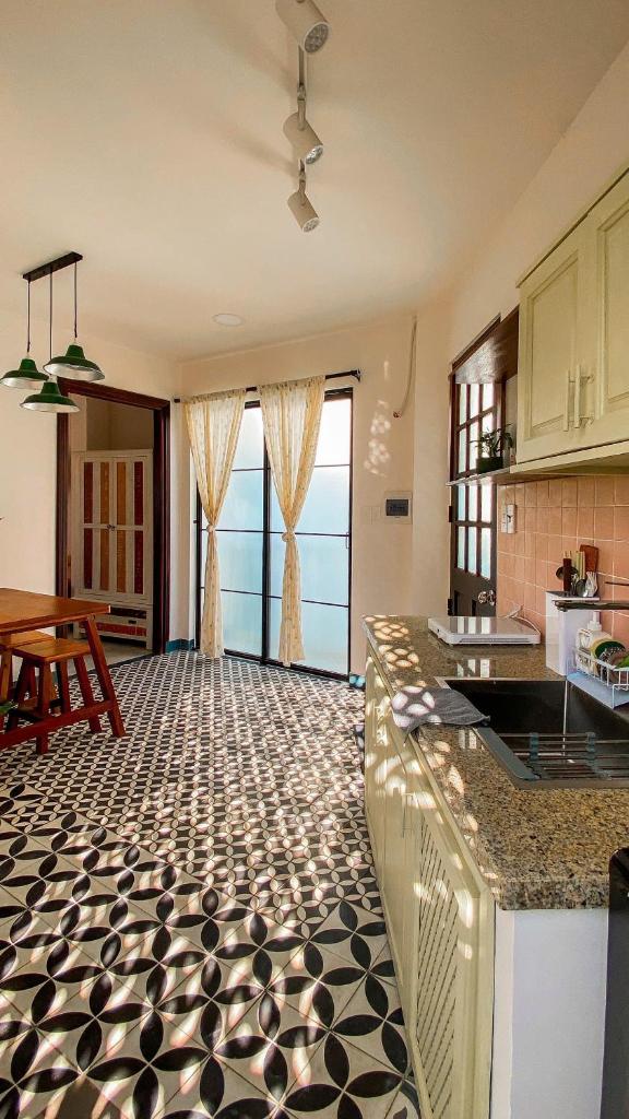 Duoi tan cay - Shadow nest homestay