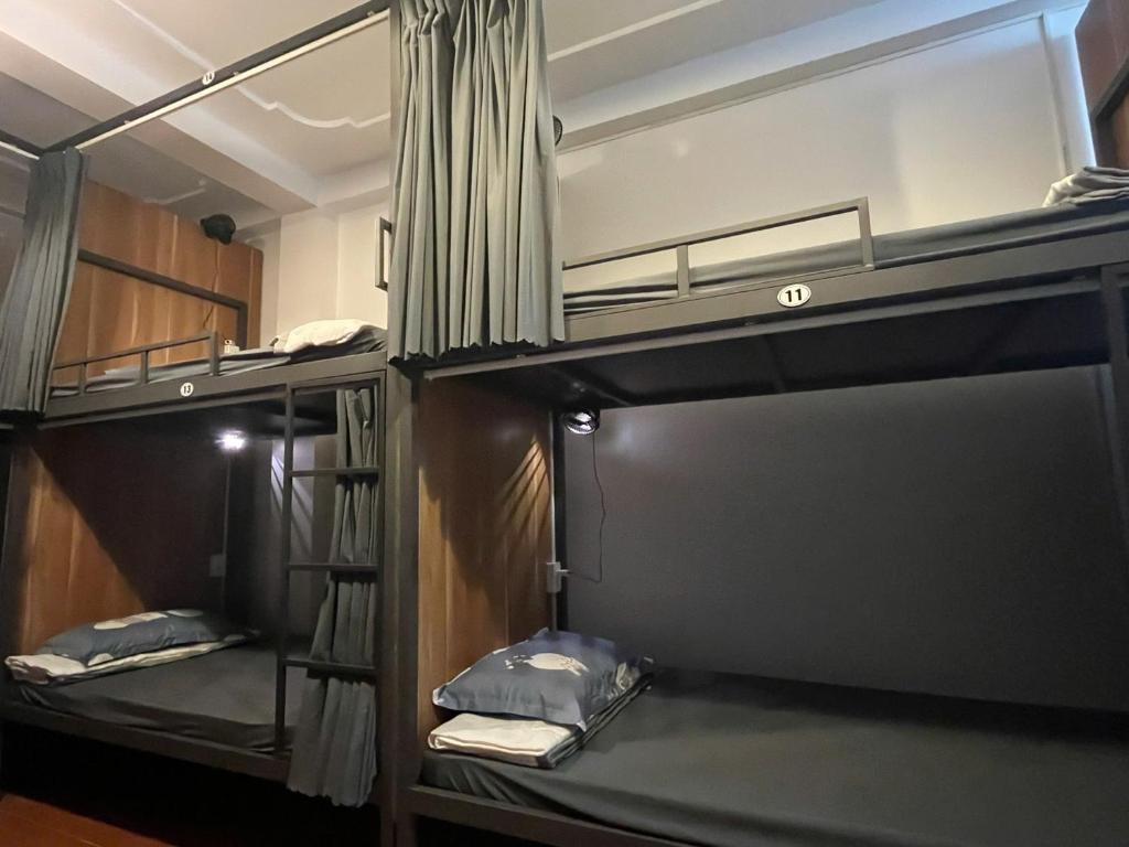 Ỉn Homestay & Café