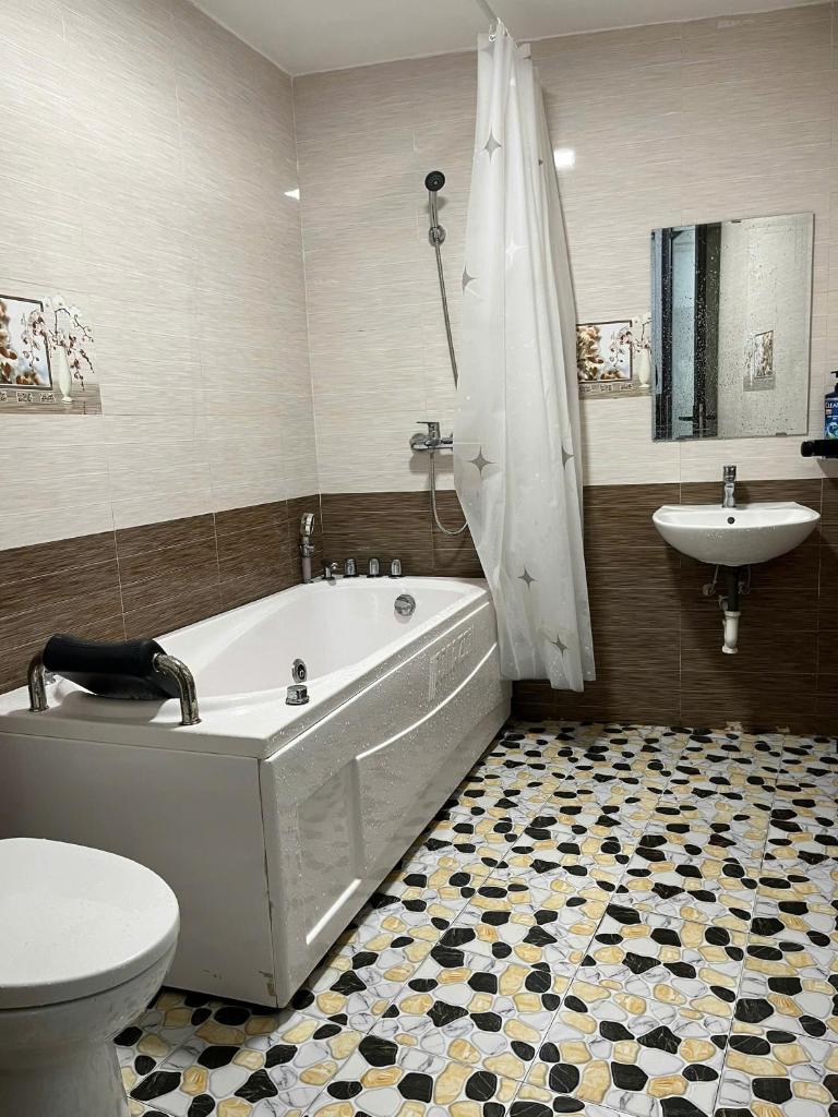 Ỉn Homestay & Café