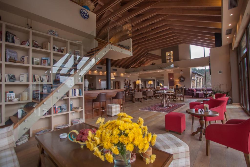 Orizontes Tzoumerkon Hotel Resort photo 4
