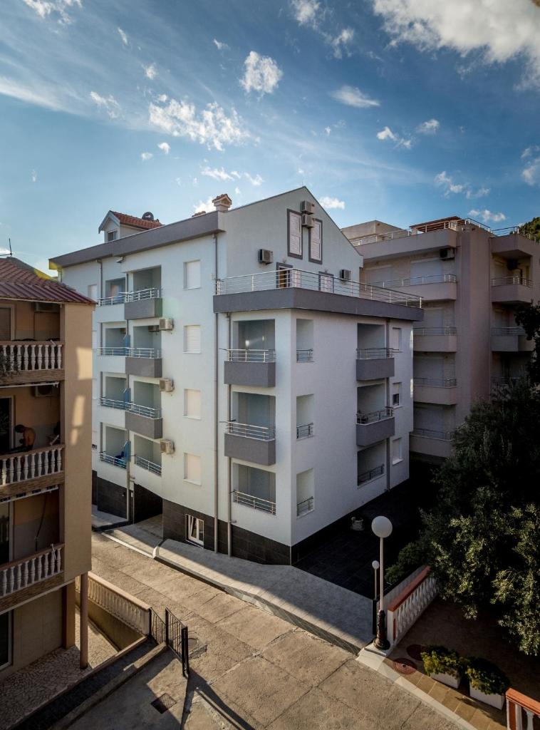 Apartmani Barović Bečići photo 2