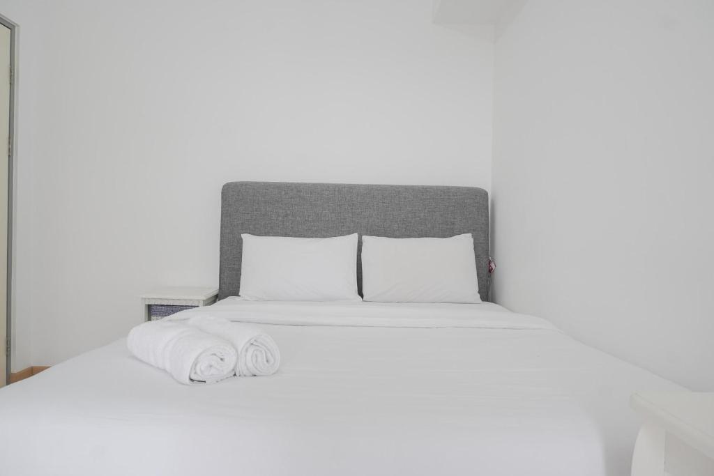 Cozy 2BR Apartment at M-Town Residence near Summarecon Mall By Travelio