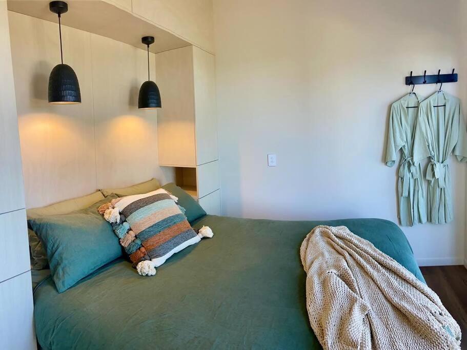 Essence Kangaroo Island - Tiny home American River photo 3