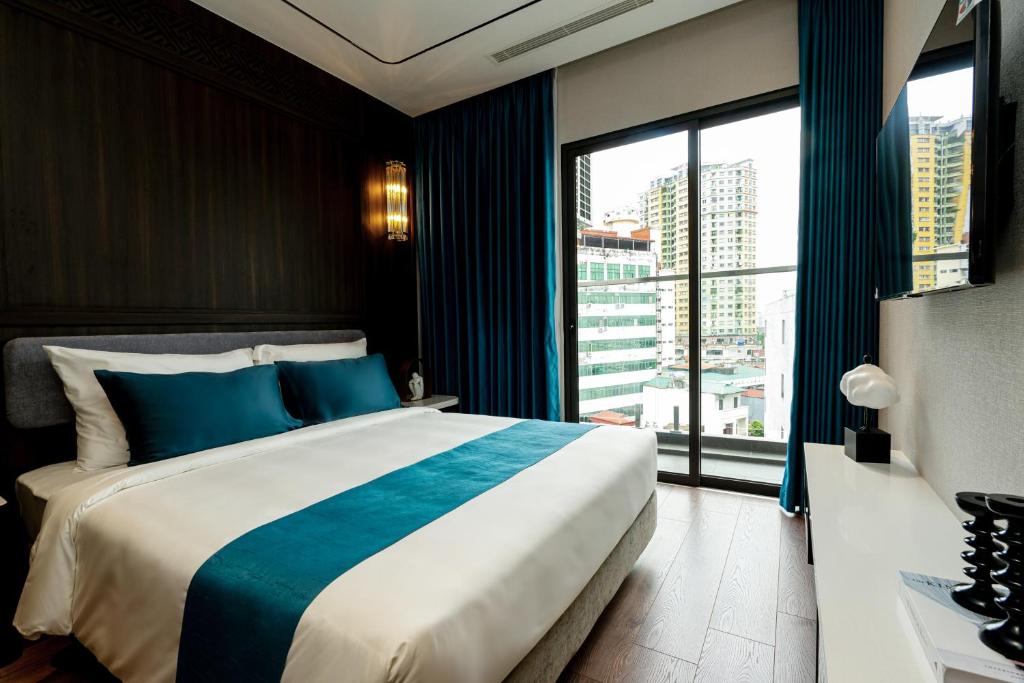 The Gloria Serviced Apartment by Silk Path