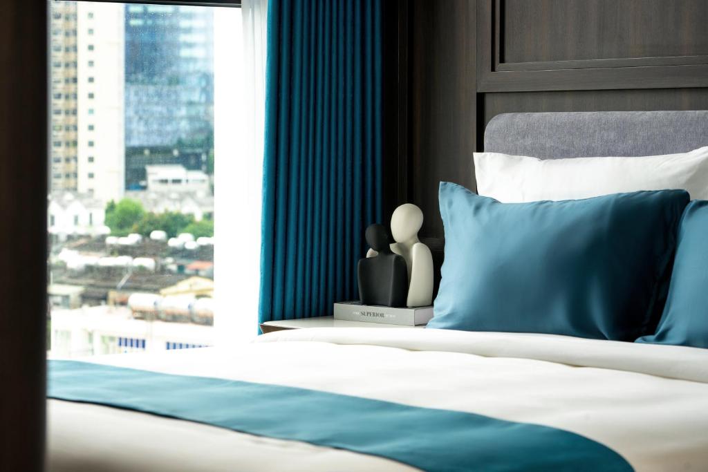 The Gloria Serviced Apartment by Silk Path