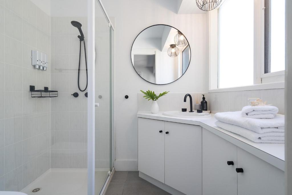 The Hideaway - Coastal Chic Living photo 3