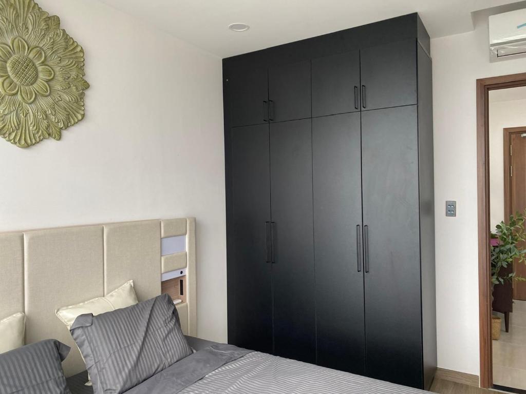 Happy One Central Apartment