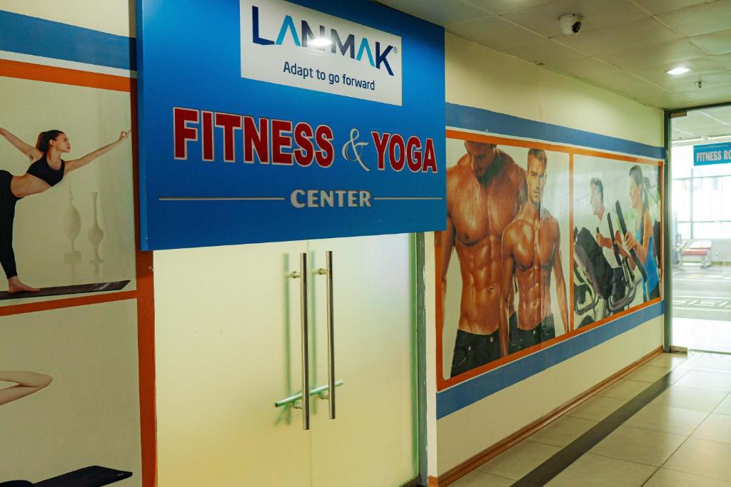 Lakeview Luxe 2BR: Serenity!