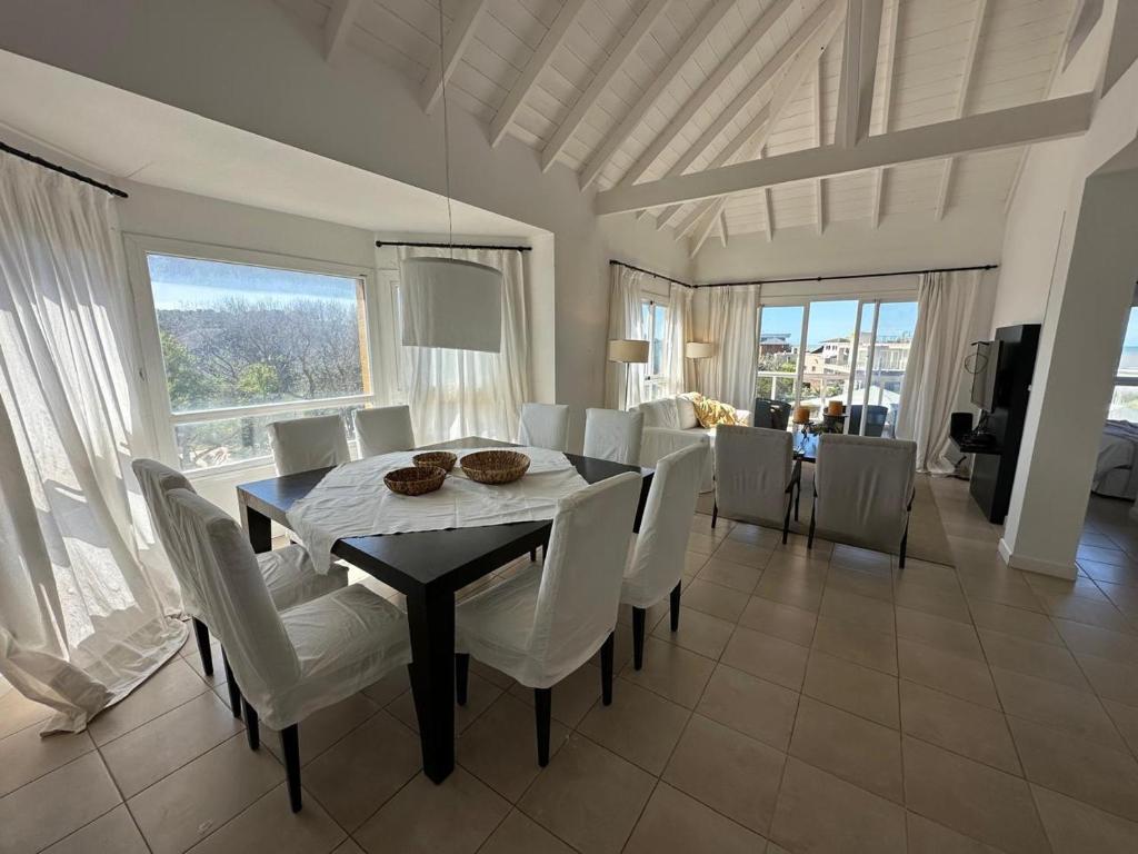 Espectacular departamento con vista al mar photo 4