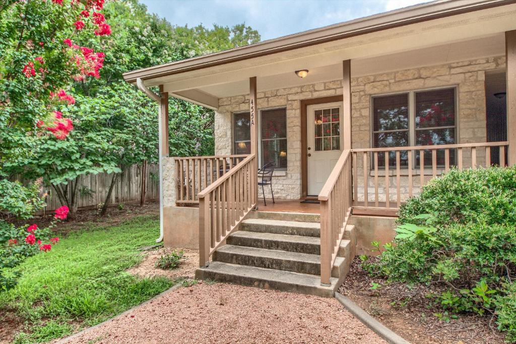 Annettes Cottage A image