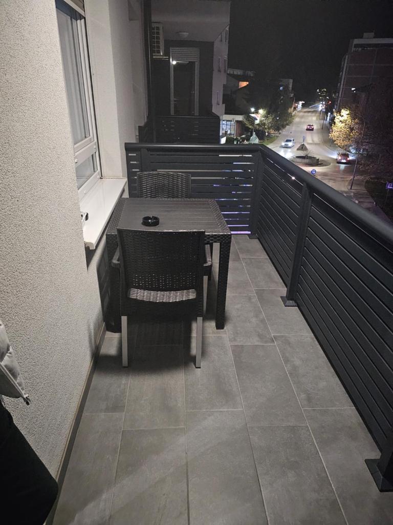 APARTMAN-Lily photo 2