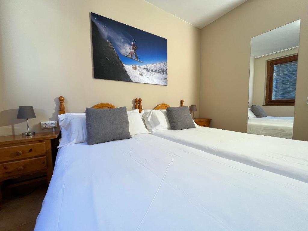 Apartaments Font del Poble photo 3