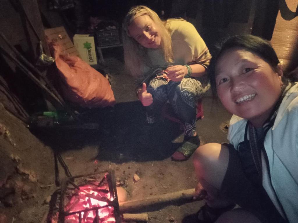 Black HMONG SAPA HOMESTAY family