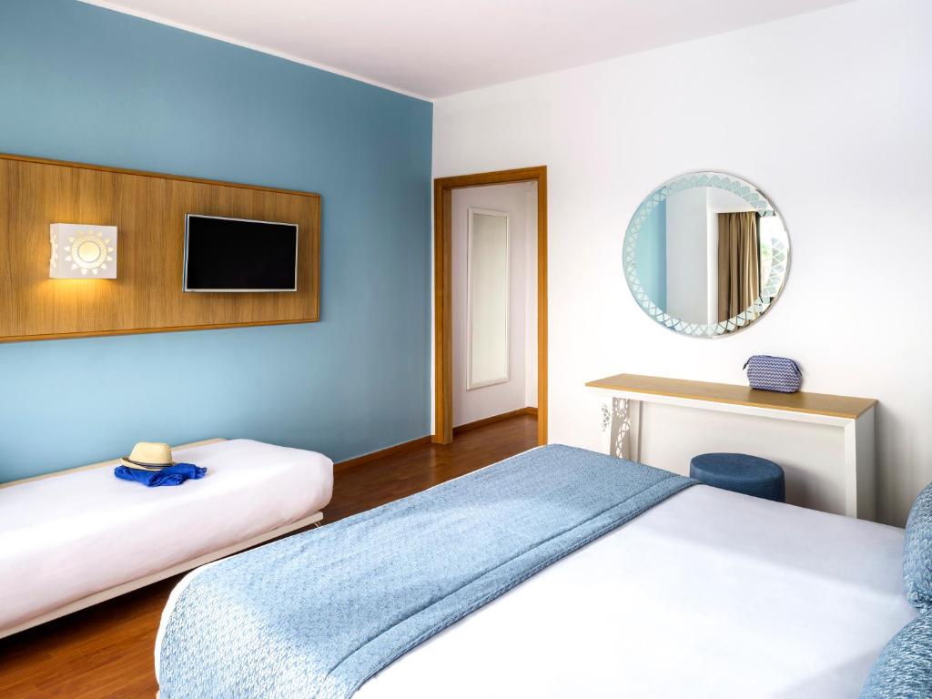 TUI BLUE Manar – All Inclusive - Tap to explore photos