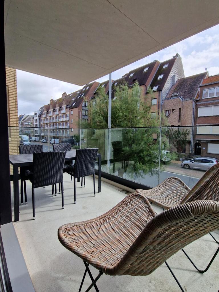 Allure Modern & zonnig Appartement met balkon photo 2