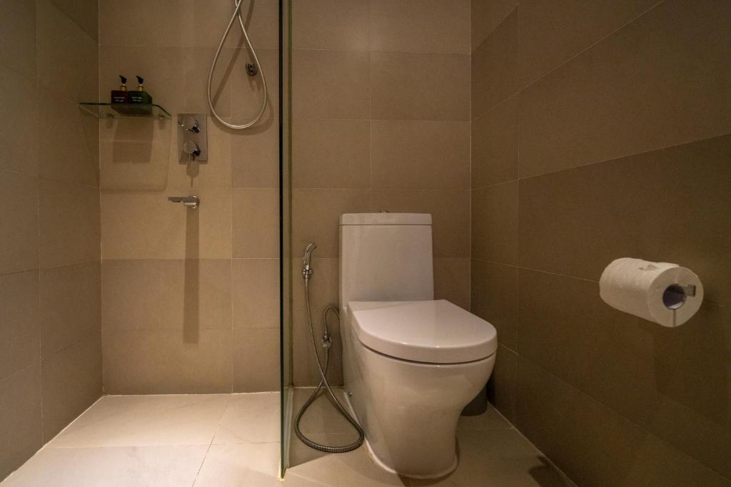 Ala Carte Da Nang-My Khe Beach, 2 Bedroom, Sea View, Rooftop Pool & Gym