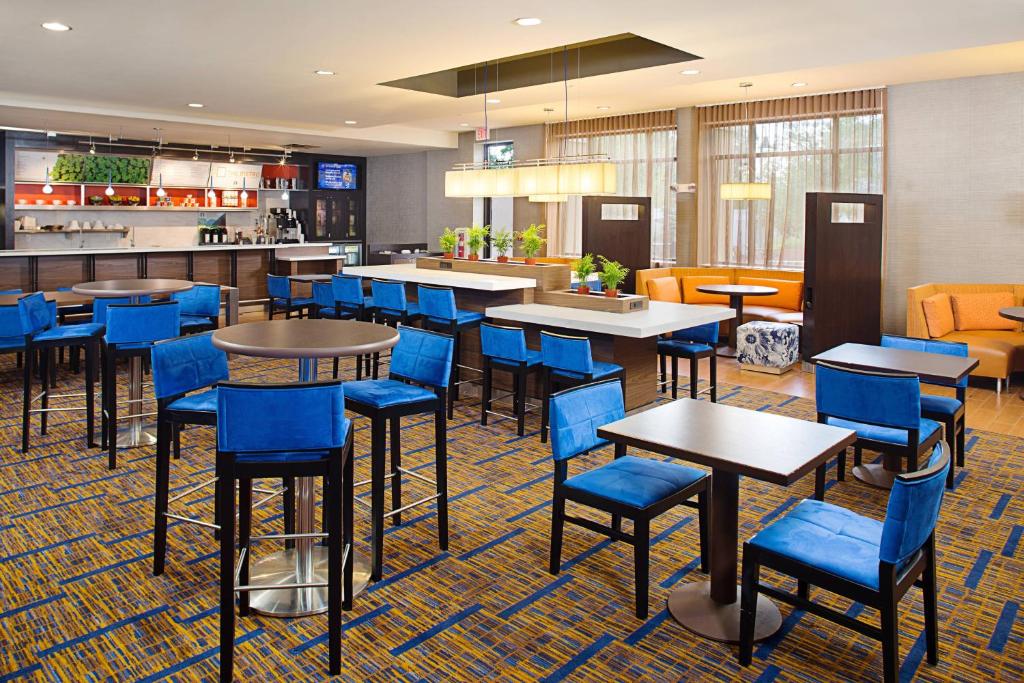Courtyard by Marriott Montvale image