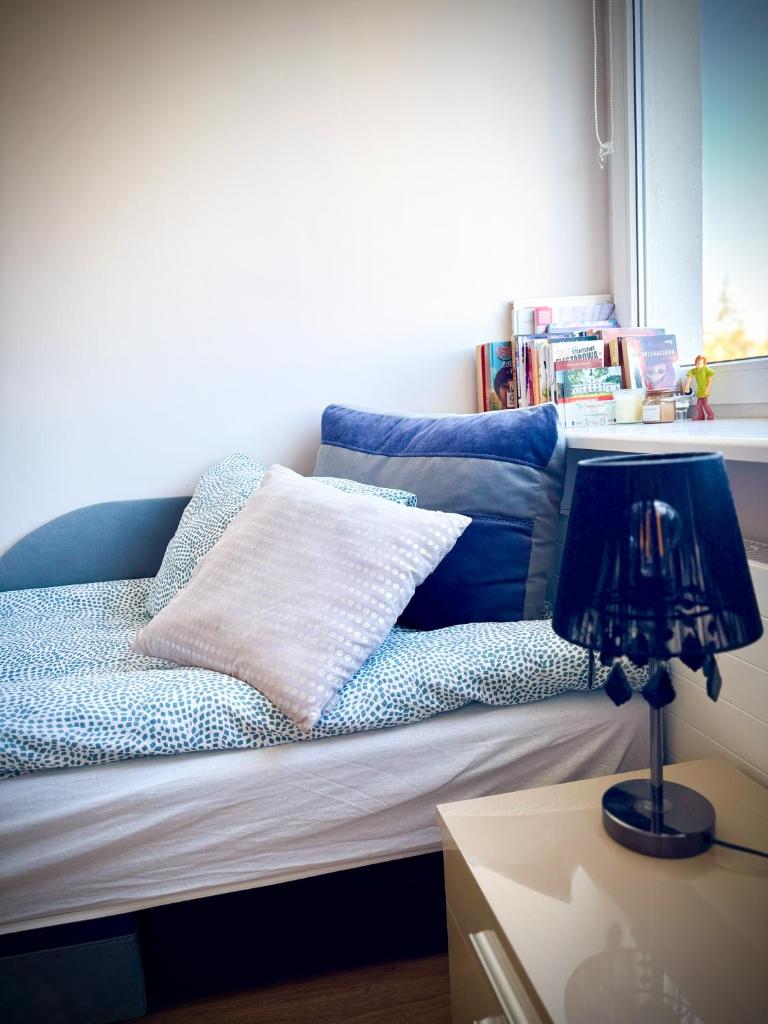 Rooms of 43m2 Apartament Saski- Blisko Starowki i Dworca Centralnego- Elektoralna 19a