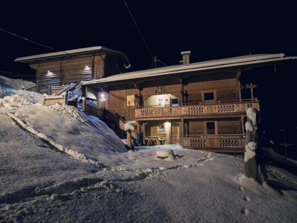 Jogglelerhof Comfortable holiday residence photo 1