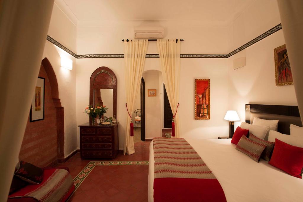 Двухместный (Улучшенный двухместный номер с 1 кроватью), Riad Dar Alfarah