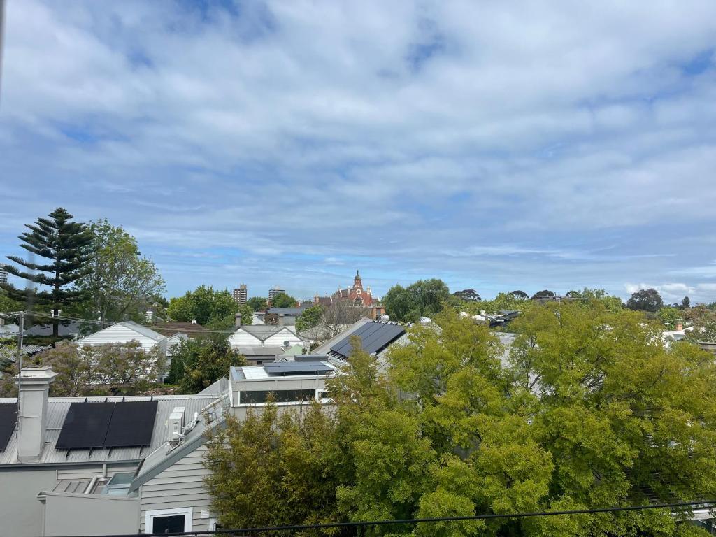 Spacious Middle Park Townhouse, Sleeps 6, Bayside photo 2